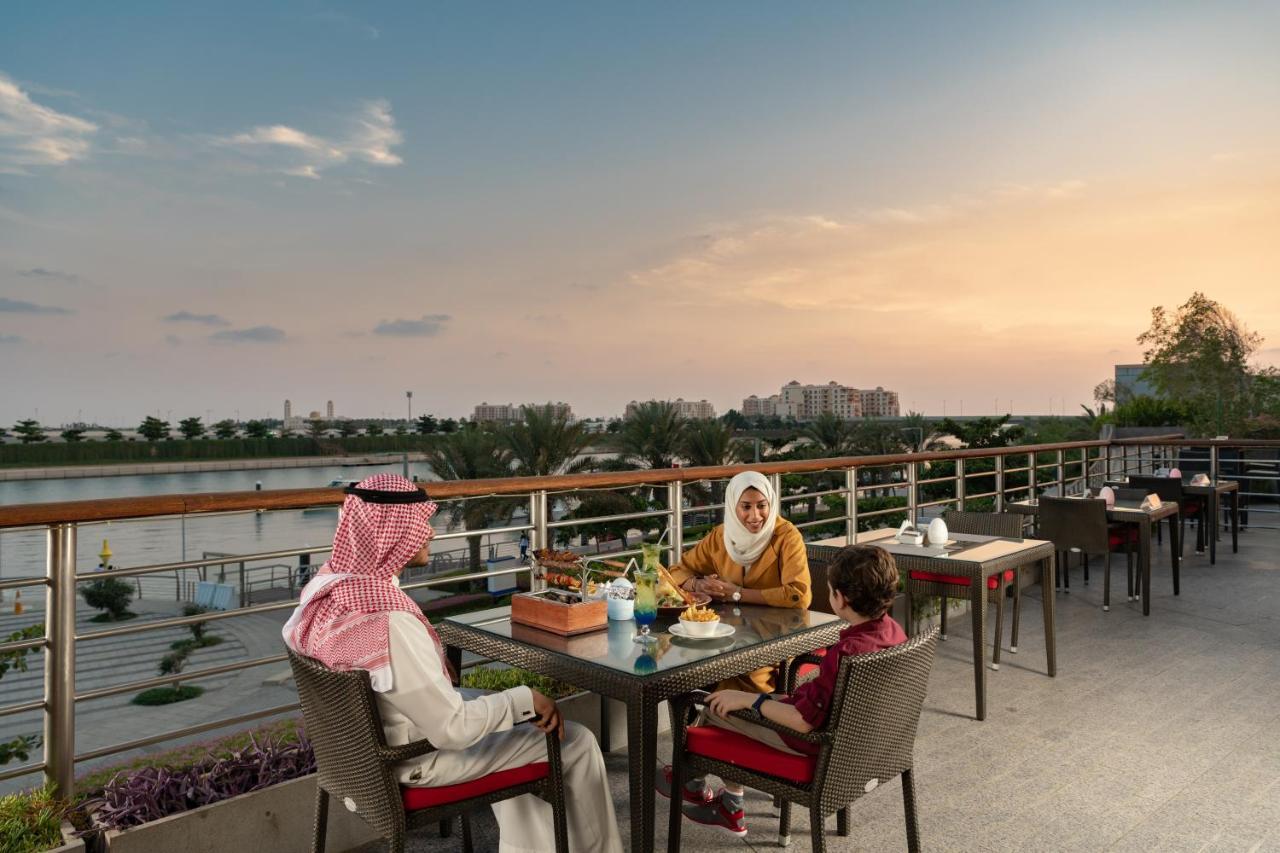 Bay La Sun Hotel And Marina - Emaar King Abdullah Economic City מראה חיצוני תמונה View of the River
