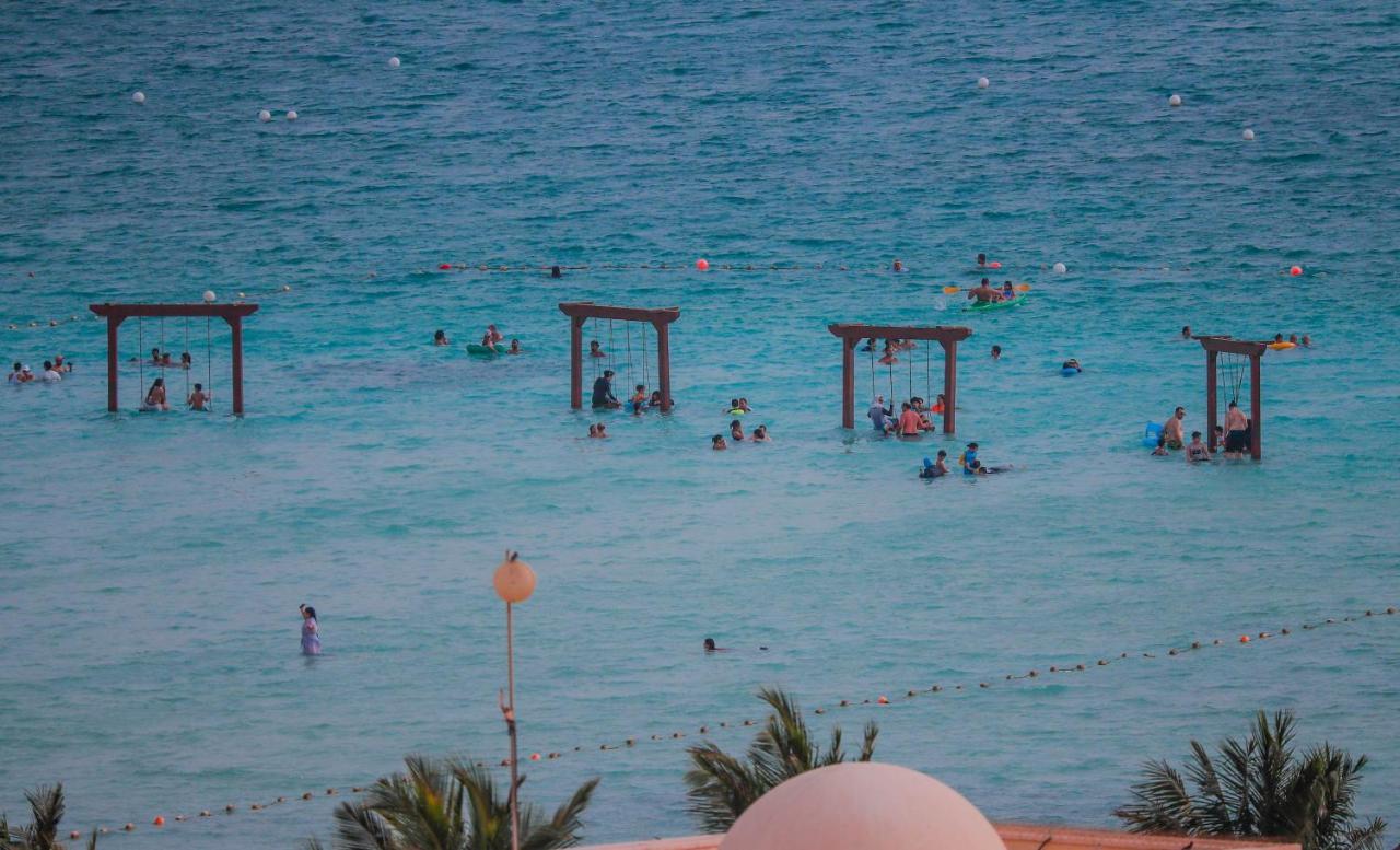 Bay La Sun Hotel And Marina - Emaar King Abdullah Economic City מראה חיצוני תמונה The beach at the Dead Sea