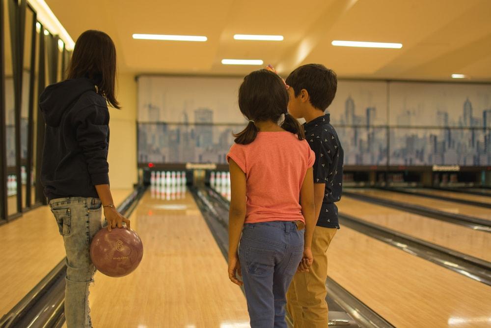 Bay La Sun Hotel And Marina - Emaar King Abdullah Economic City מראה חיצוני תמונה Bowling at the National Museum of the United States Army